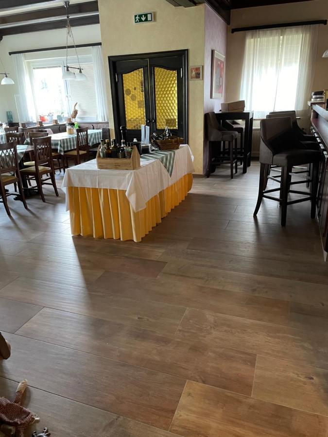 Gasthaus 3-Laenderblick Mönichkirchen מראה חיצוני תמונה